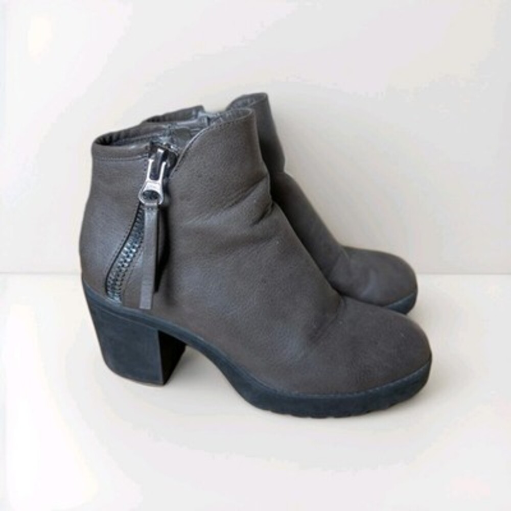 Call It Spring Women's Brown Ankle Booties Size 8.5 Thick Tread